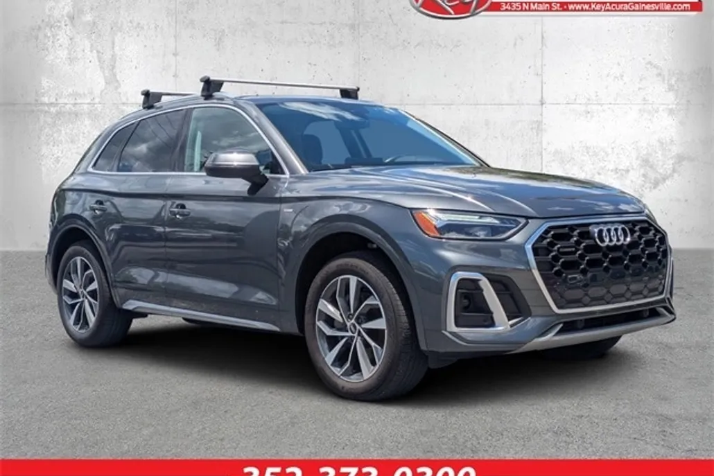 2022 Audi Q5 45 S line Premium photo 1