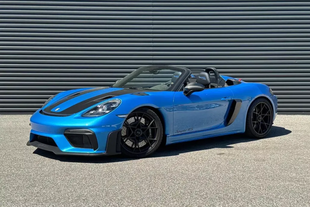 2025 Porsche Boxster Spyder photo 1