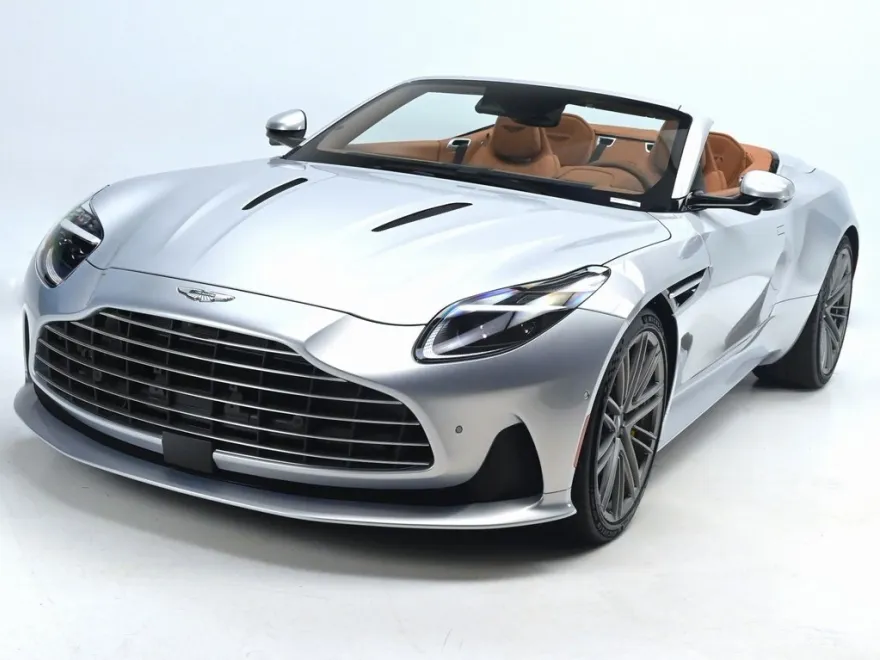 2024 Aston Martin DB12 photo 1