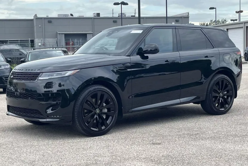 2025 Land Rover Range Rover Sport P530 Dynamic SE photo 1