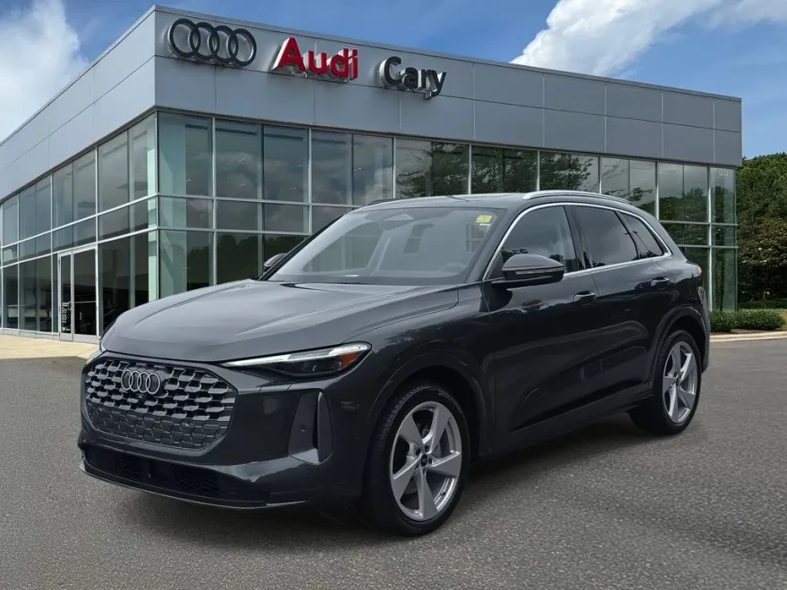 2025 Audi Q5 2.0T Prestige photo 1