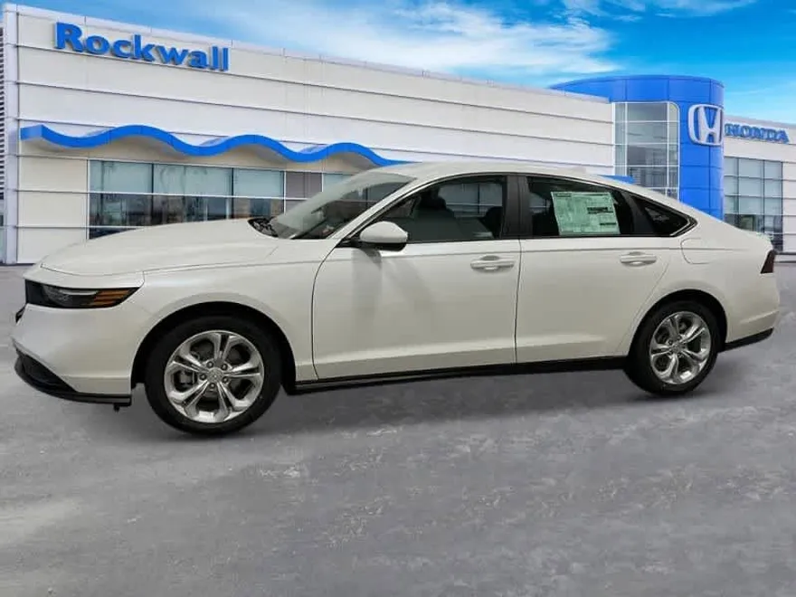2025 Honda Accord LX photo 1