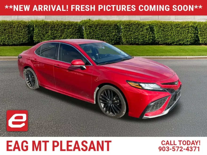 2021 Toyota Camry XSE photo 1