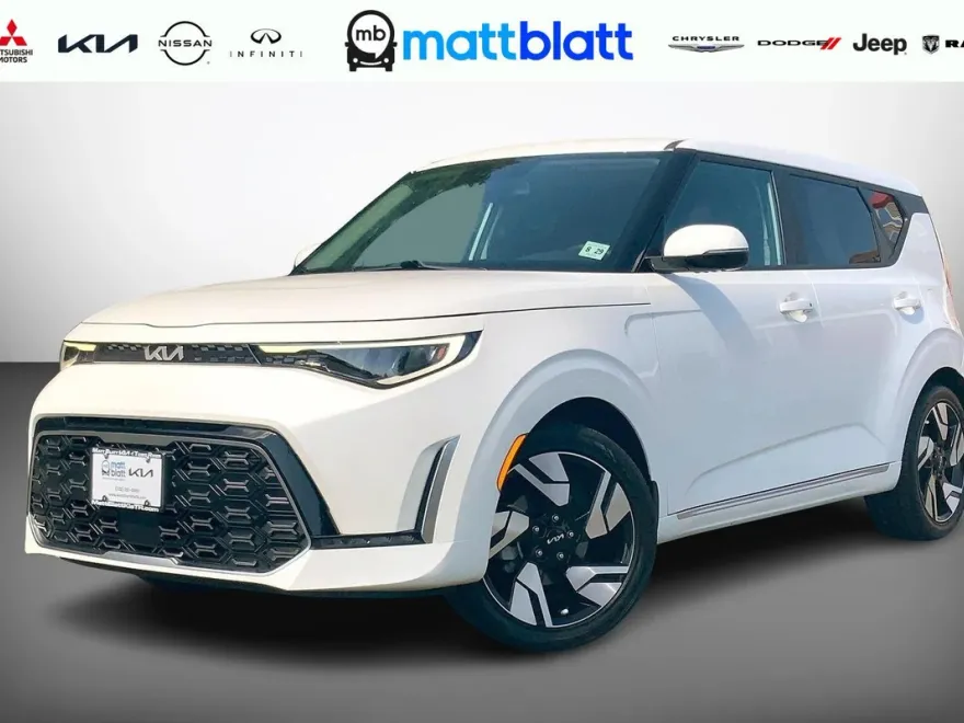 2025 Kia Soul GT-Line photo 1