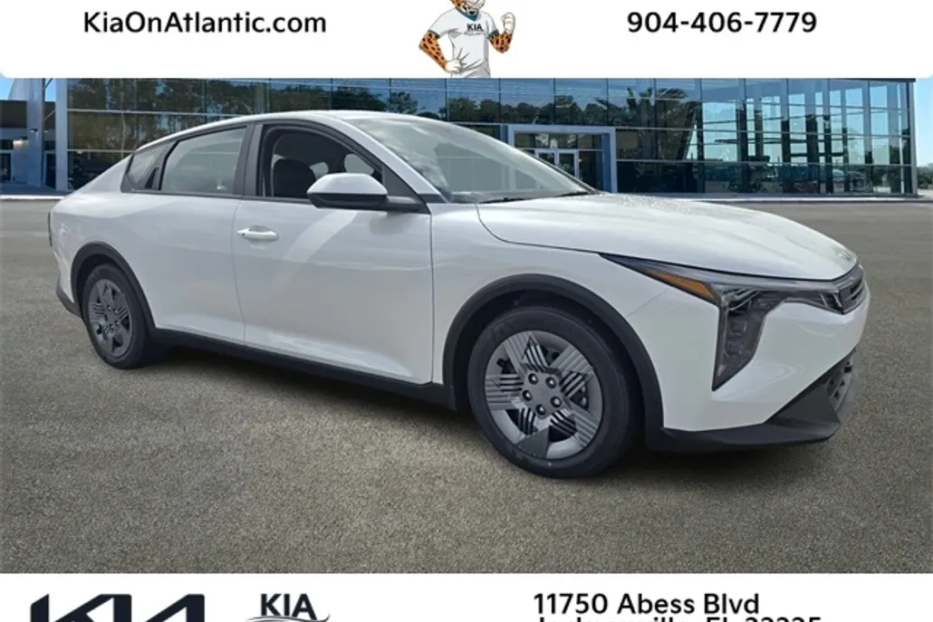 2025 Kia K4 LX photo 1