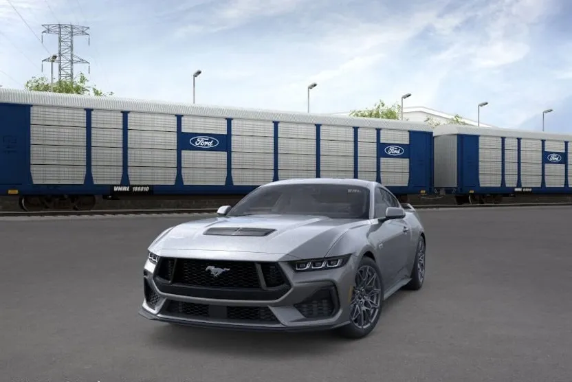 2025 Ford Mustang GT Premium photo 1
