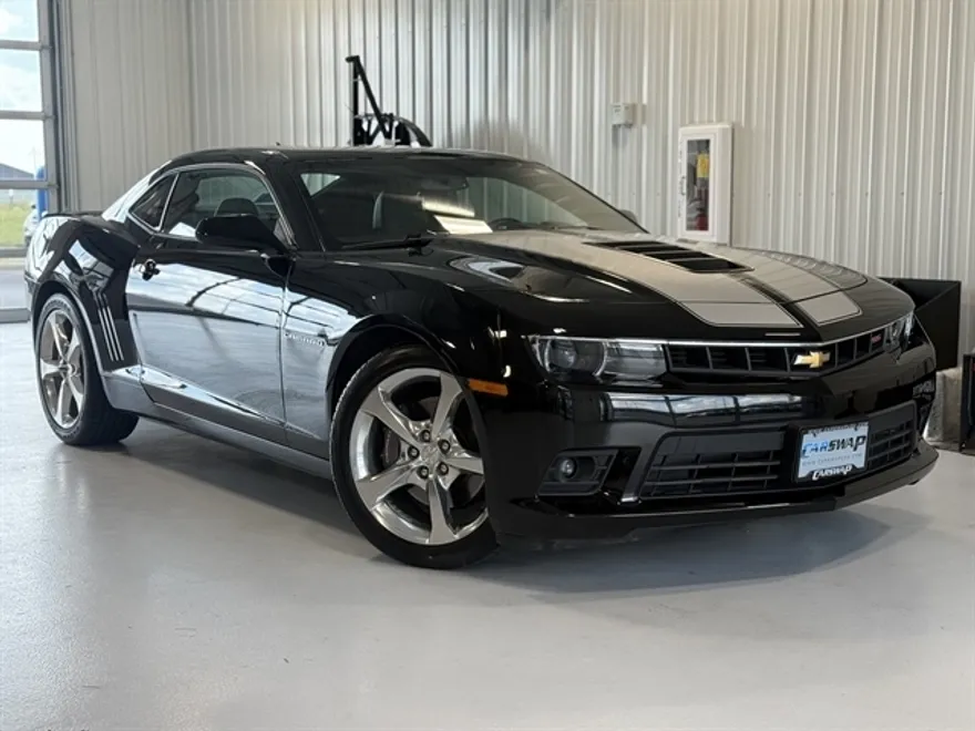 2015 Chevrolet Camaro SS photo 1
