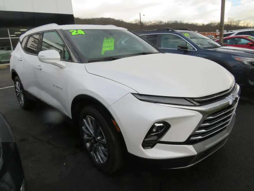 2024 Chevrolet Blazer Premier photo 1