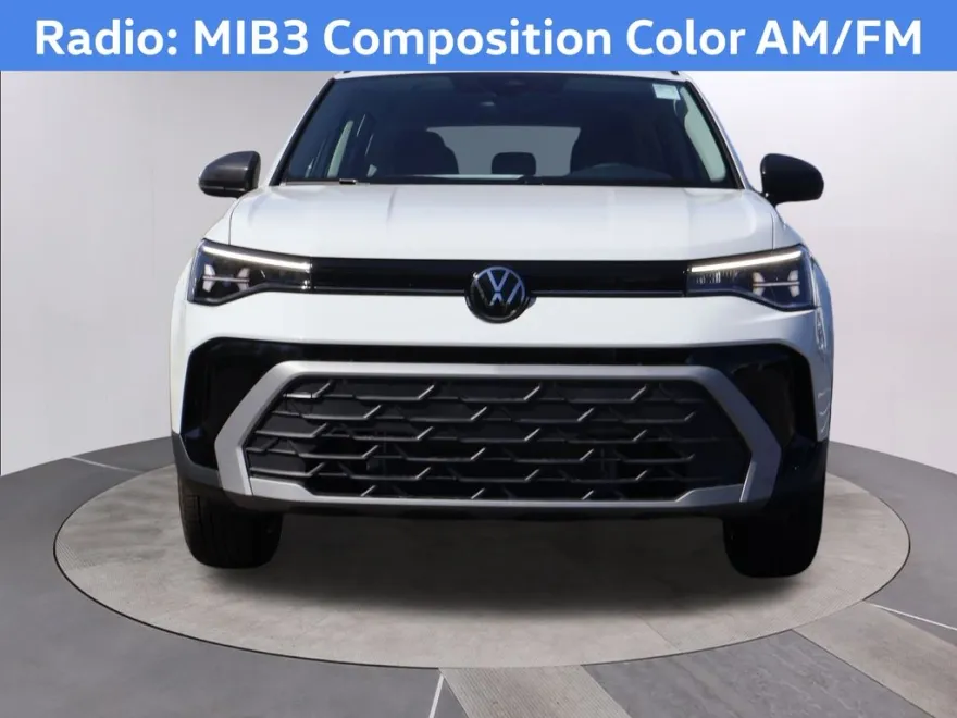 2025 Volkswagen Taos S photo 1
