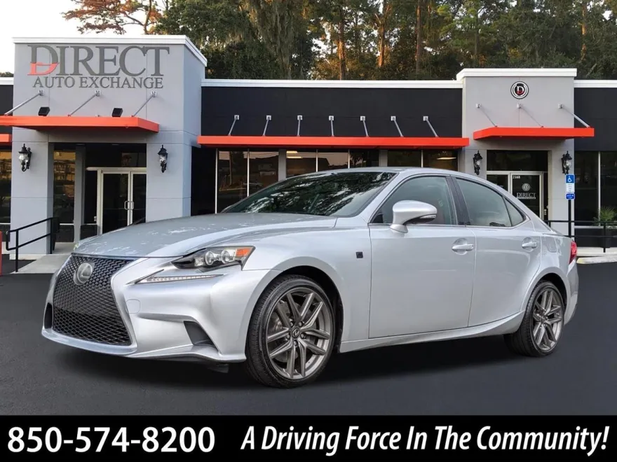 2016 Lexus IS 200t photo 1