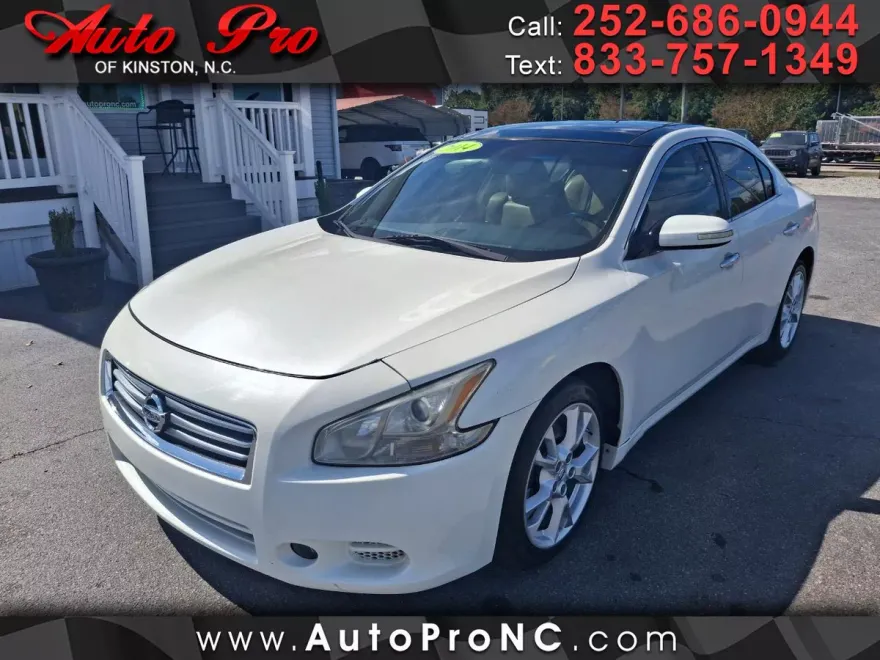 2014 Nissan Maxima SV Premium photo 1