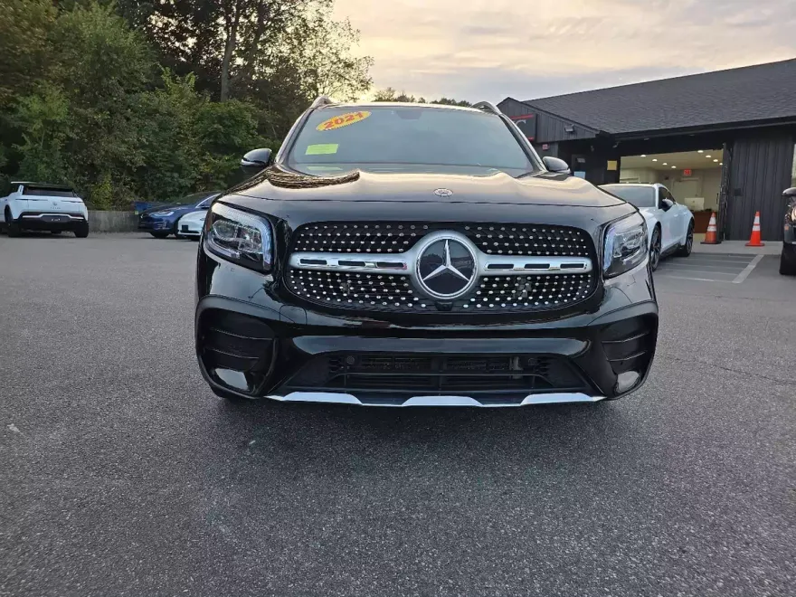 2021 Mercedes Benz GLB 250 4MATIC photo 1