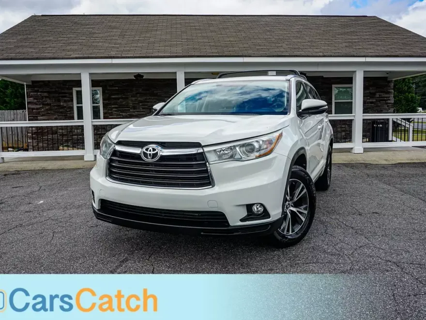 2016 Toyota Highlander XLE photo 1
