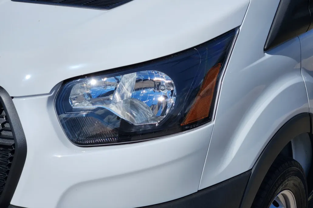 2025 Ford Transit Cargo Van photo 1