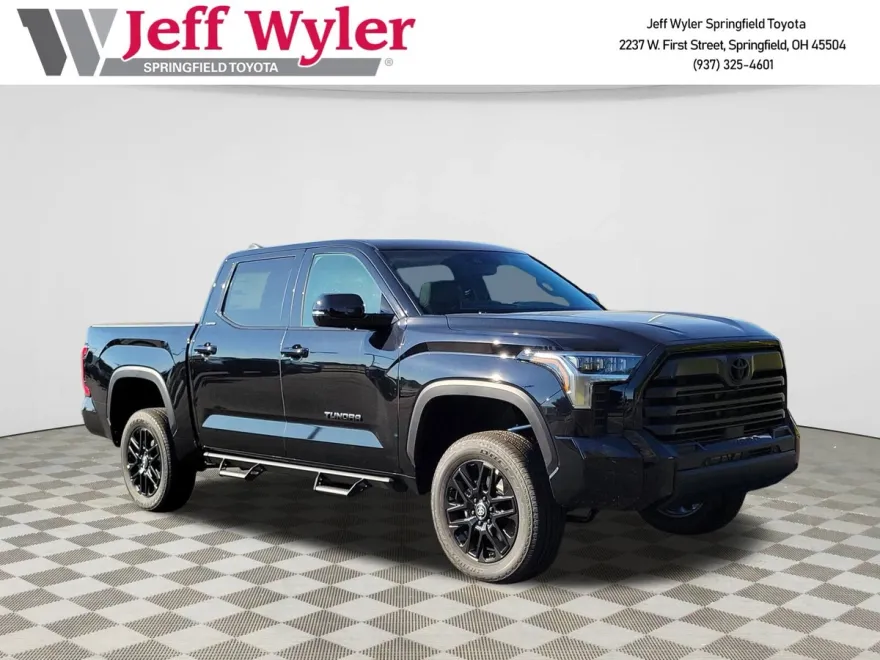 2026 Toyota Tundra Limited CrewMax photo 1