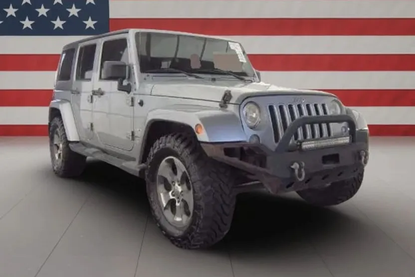 2016 Jeep Wrangler Unlimited Sahara Sport photo 1