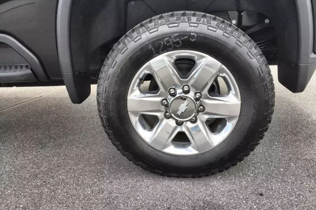2020 Chevrolet Silverado 3500HD LTZ photo 1