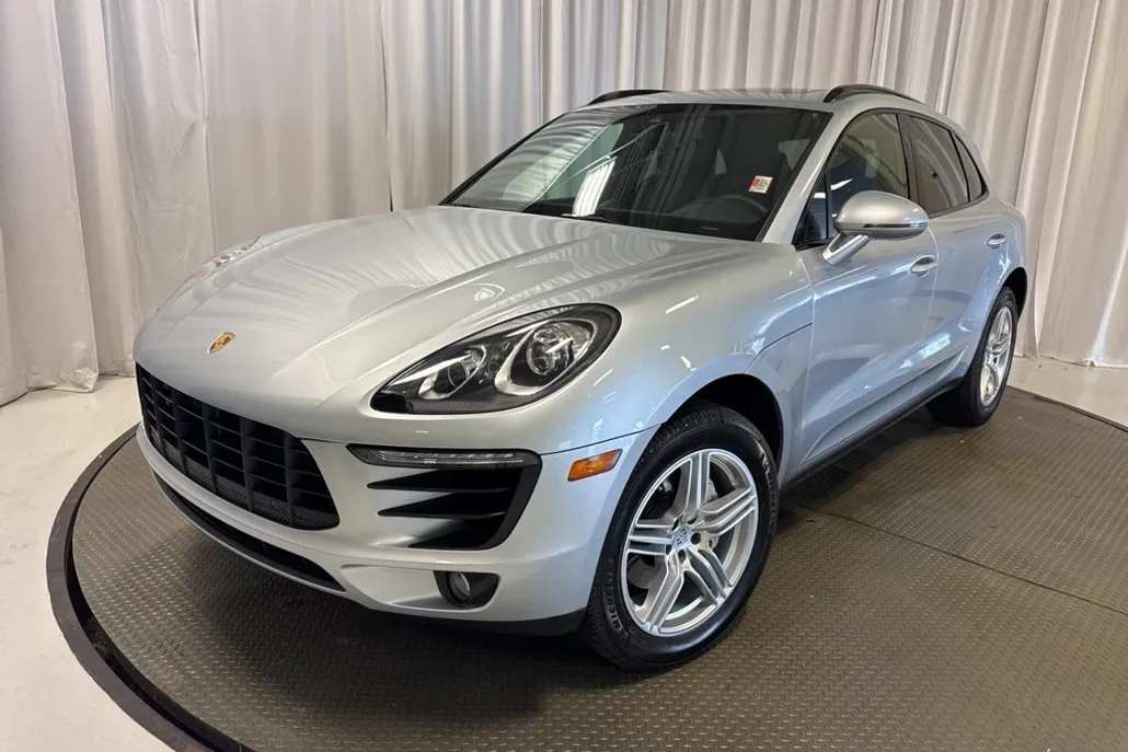 2018 Porsche Macan S photo 1