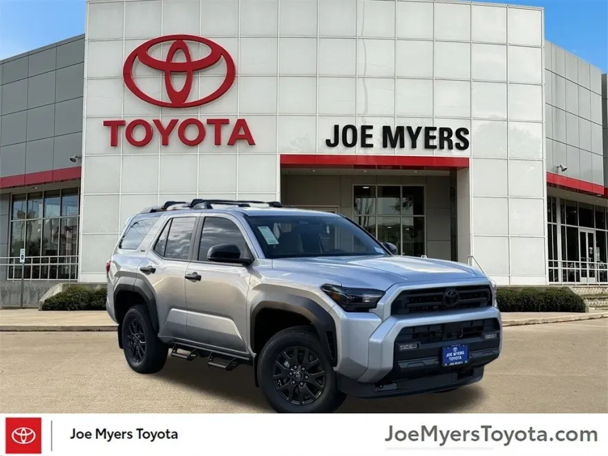 2025 Toyota 4Runner SR5 photo 1