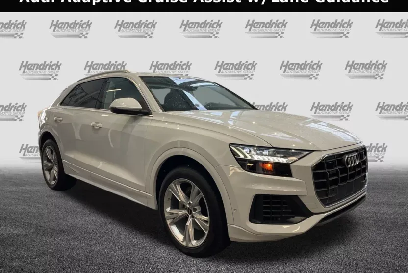2023 Audi Q8 Premium Plus photo 1