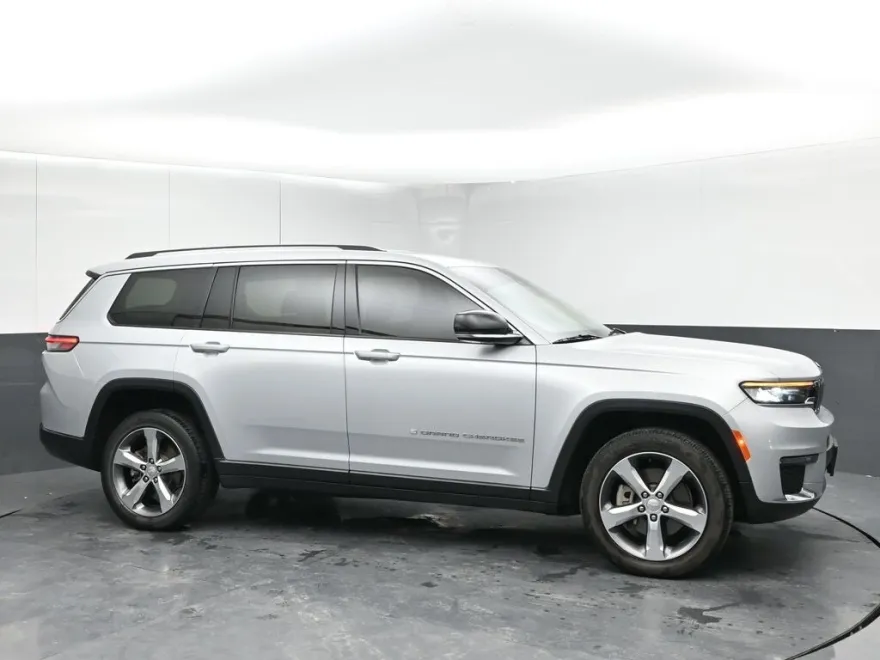 2021 Jeep Grand Cherokee Limited photo 1
