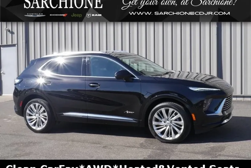 2025 Buick Envision Avenir photo 1