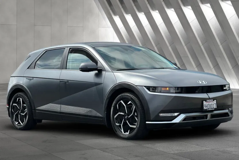 2023 Hyundai Ioniq 5 SEL photo 1