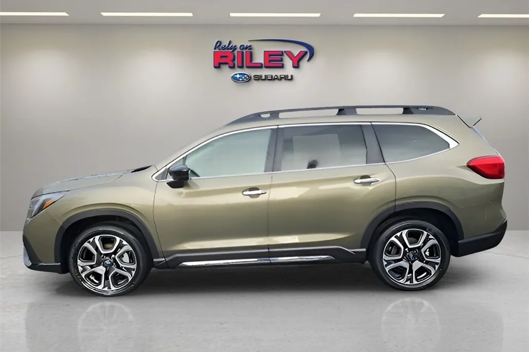 2025 Subaru Ascent Touring photo 1