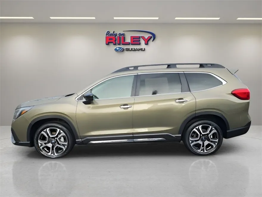 2025 Subaru Ascent Touring photo 1
