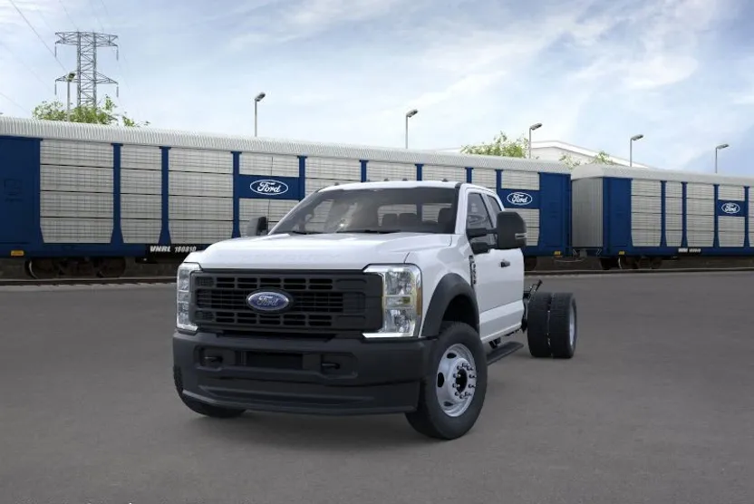 2026 Ford F-550 XL photo 1