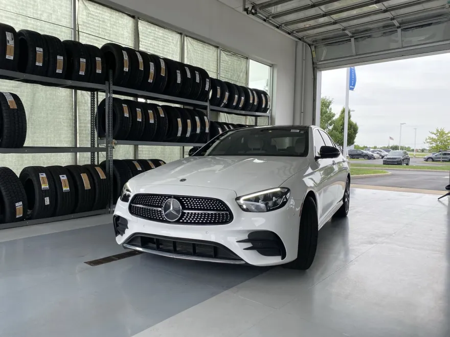 2023 Mercedes Benz E 350 Sedan photo 1