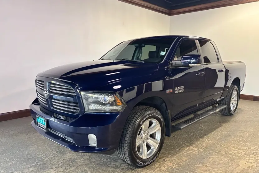 2016 Ram 1500 Sport photo 1