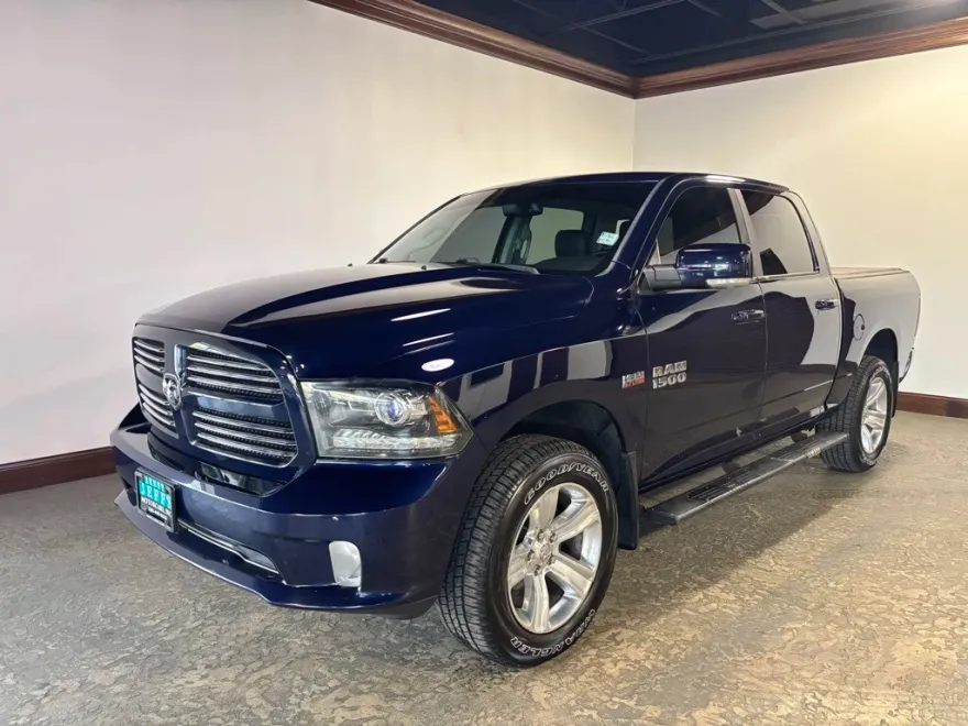 2016 Ram 1500 Sport photo 1
