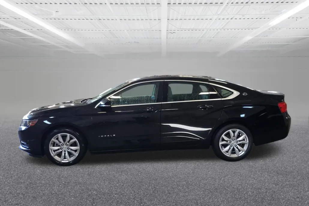 2018 Chevrolet Impala 1LT photo 1