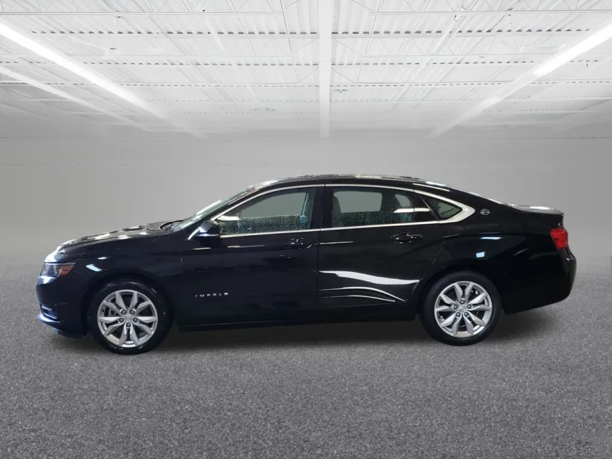 2018 Chevrolet Impala 1LT photo 1