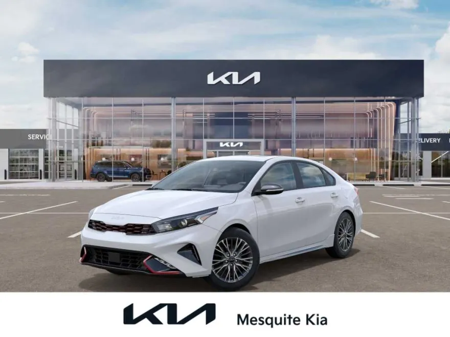 2024 Kia Forte GT-Line photo 1