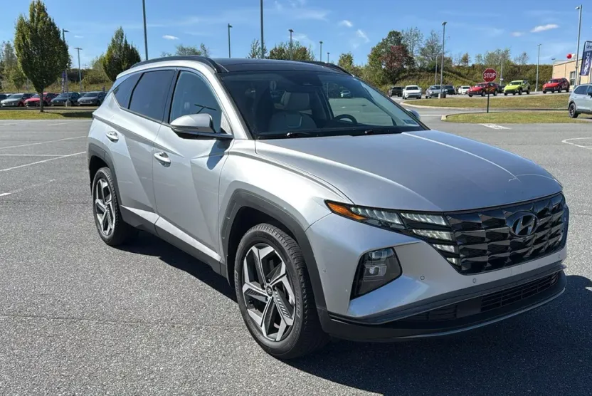 2024 Hyundai Tucson Limited photo 1