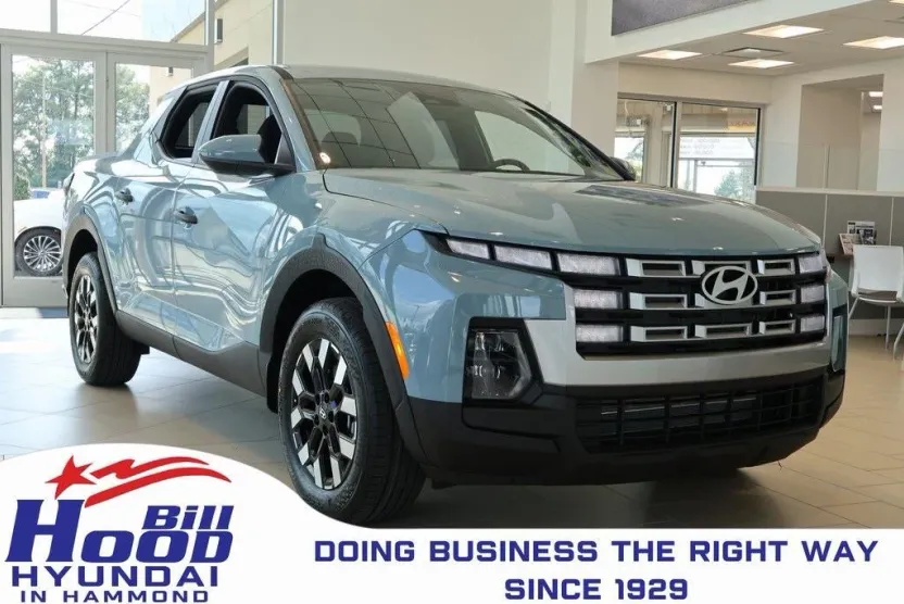 2026 Hyundai Santa Cruz SE photo 1