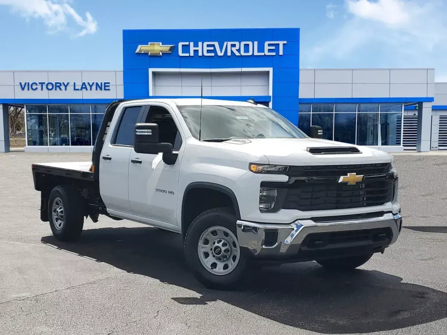 2024 Chevrolet Silverado 3500HD photo 1