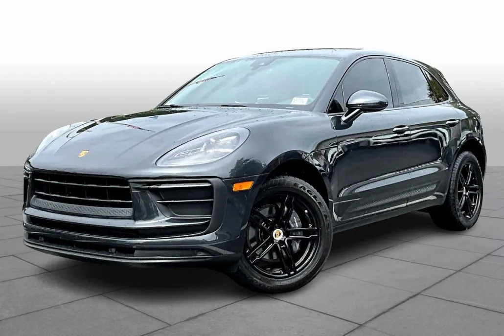2022 Porsche Macan photo 1