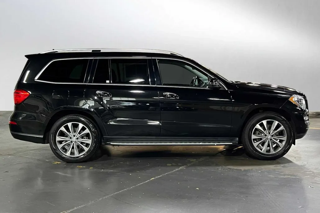 2016 Mercedes Benz GL 350 BlueTEC photo 1