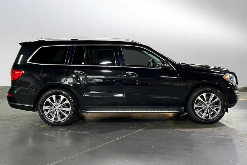 2016 Mercedes Benz GL 350 BlueTEC photo 1