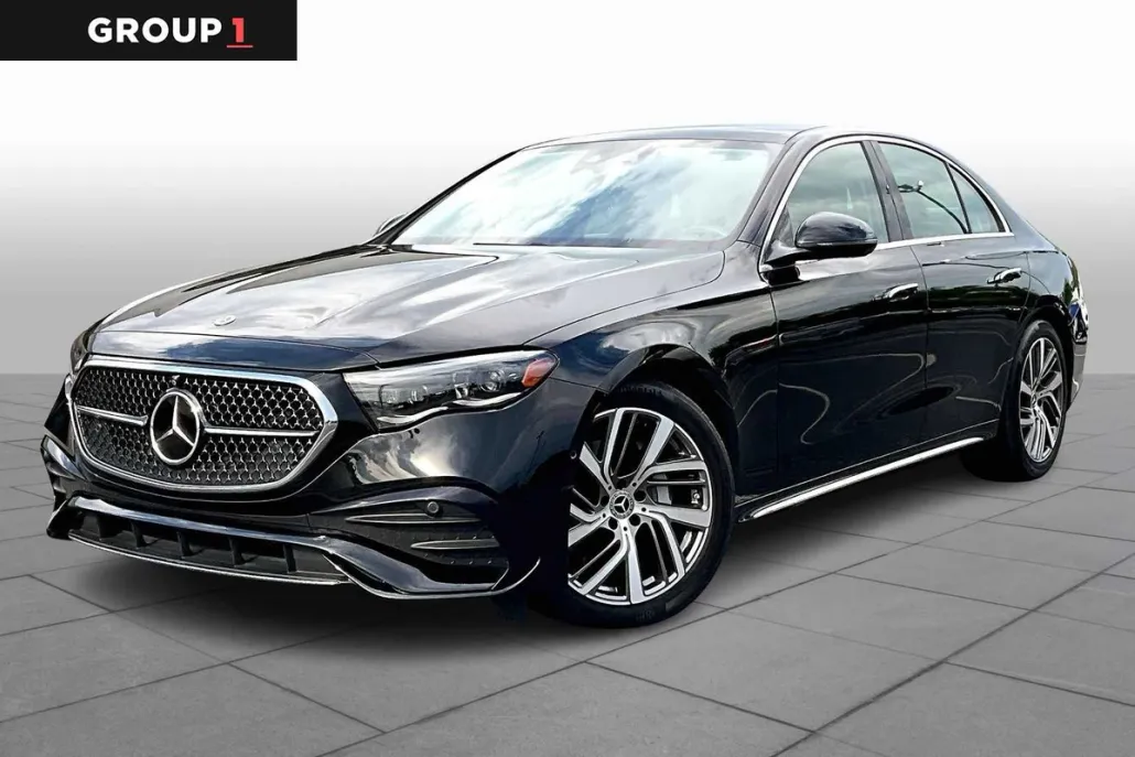 2024 Mercedes Benz E 350 4MATIC photo 1