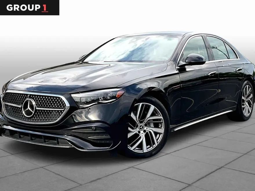 2024 Mercedes Benz E 350 4MATIC photo 1