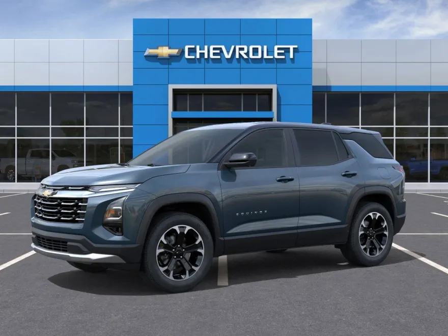 2026 Chevrolet Equinox LT photo 1