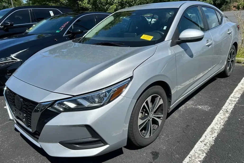 2023 Nissan Sentra SV photo 1