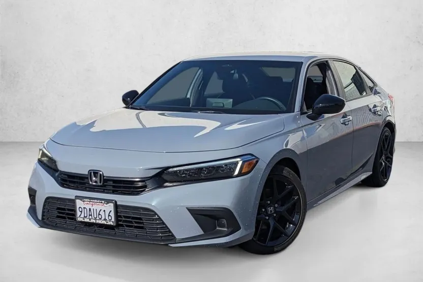 2022 Honda Civic Sport photo 1