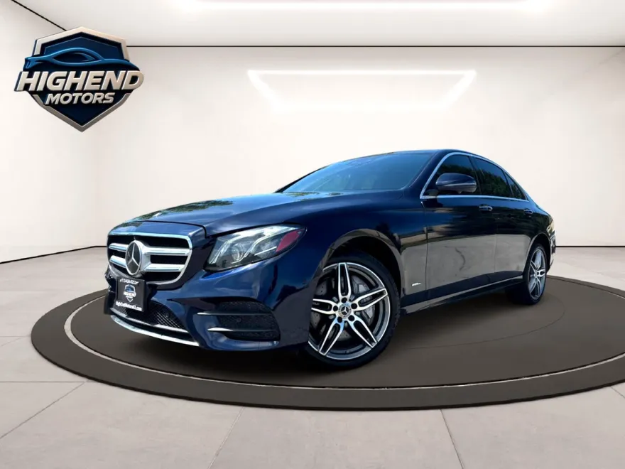 2018 Mercedes Benz E 400 4MATIC photo 1