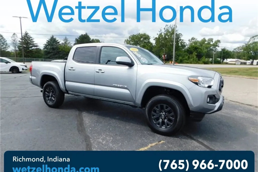 2023 Toyota Tacoma SR5 photo 1