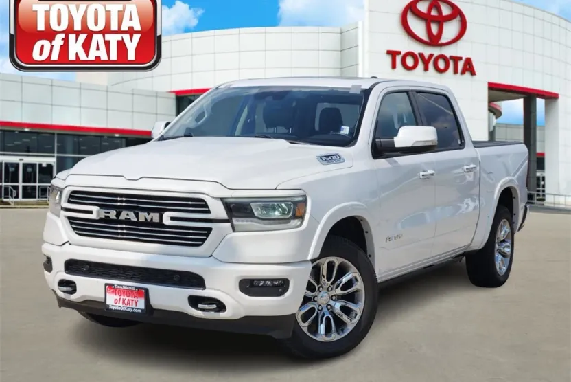 2022 Ram 1500 Laramie photo 1